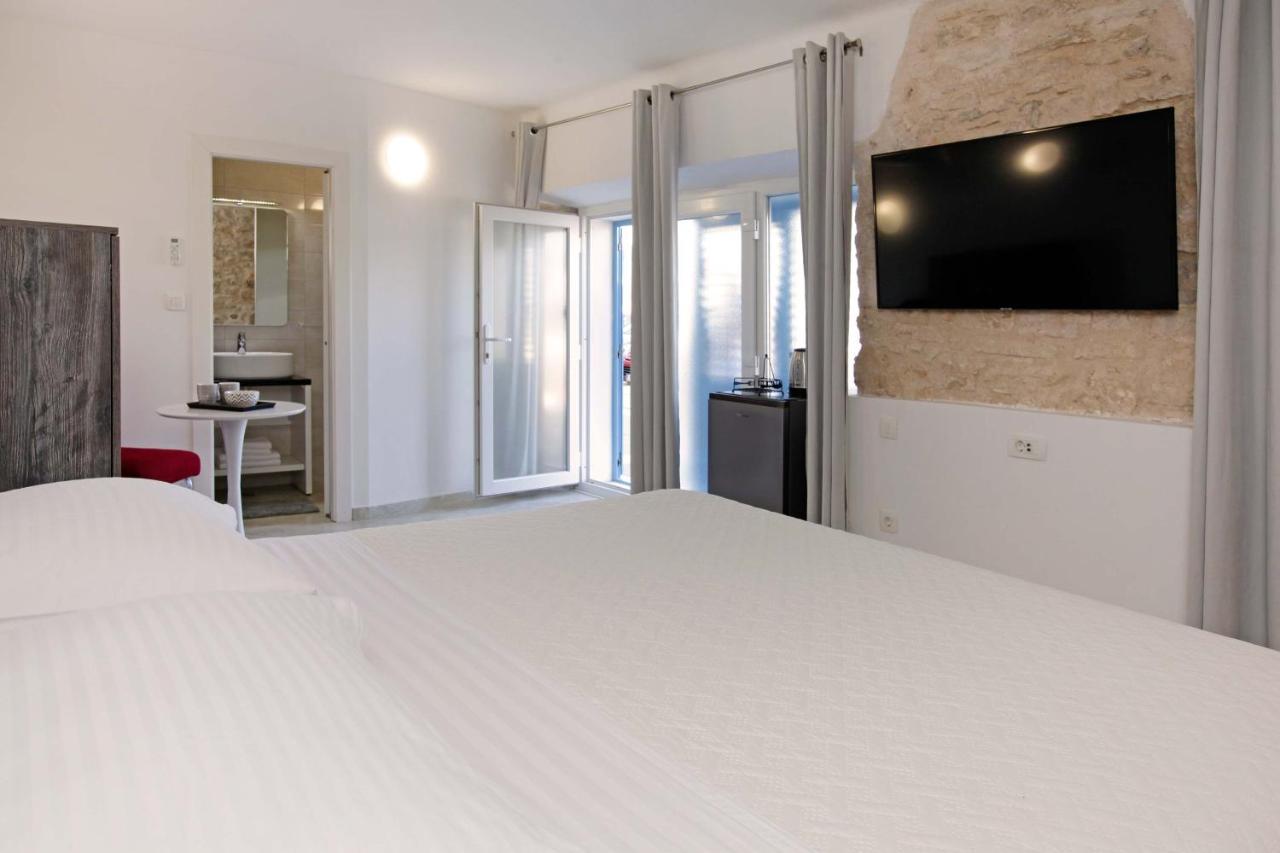 Luxory D-Rooms فيلا لوكا المظهر الخارجي الصورة