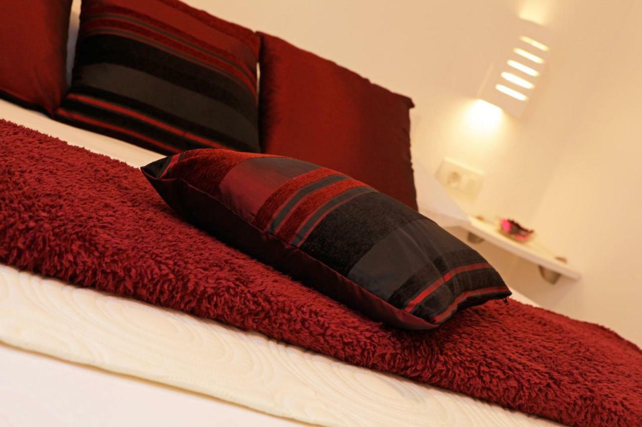 Luxory D-Rooms فيلا لوكا المظهر الخارجي الصورة